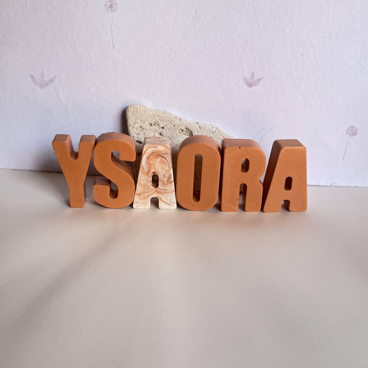 Lettres prénom Pléiade — Jesmonite