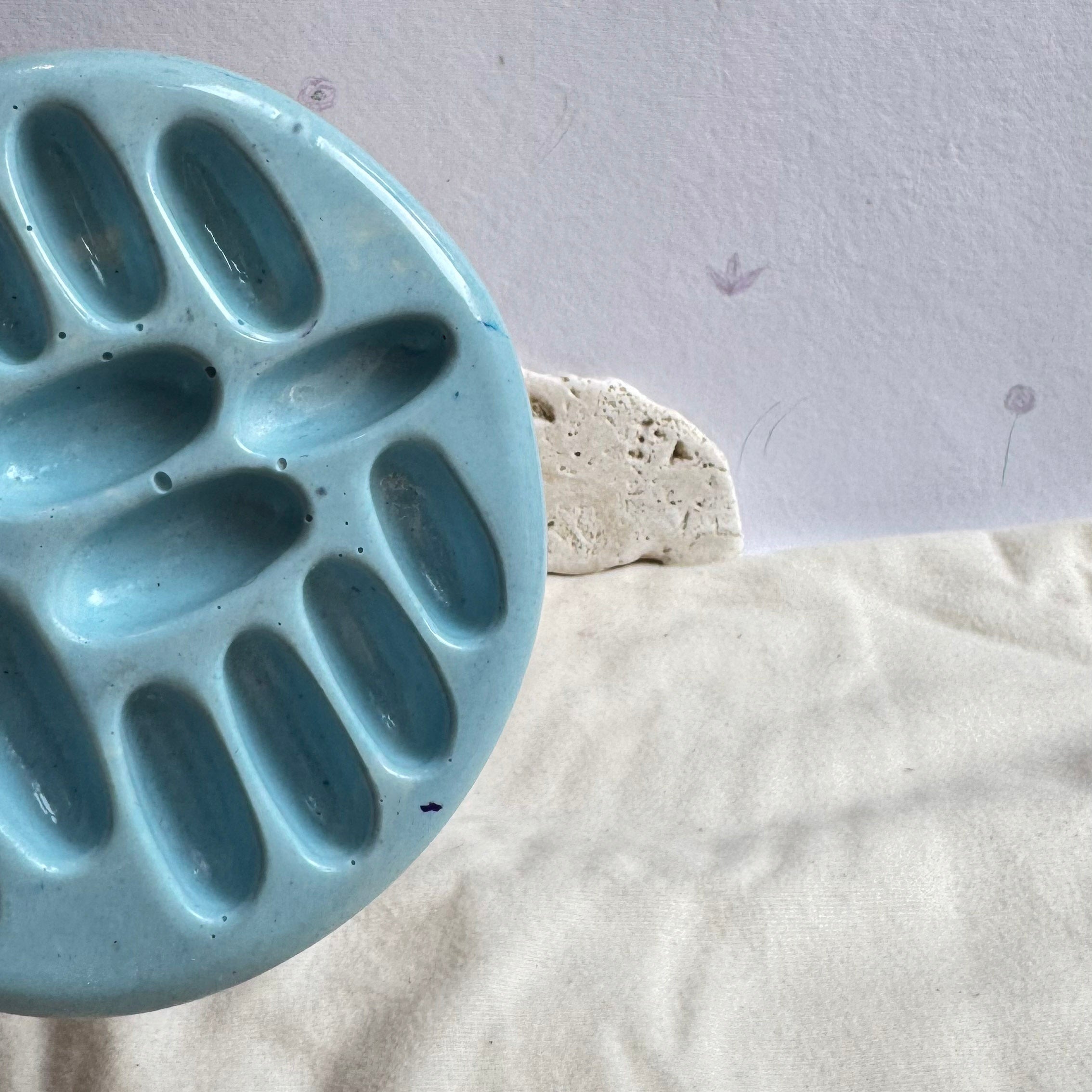 Repose-bagues UNI — Jesmonite